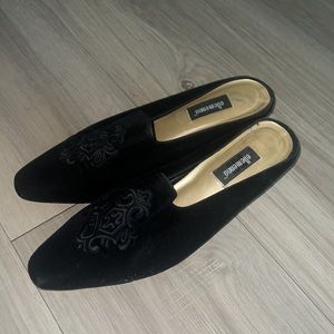 Ellemenno Suede Slides/ Mule